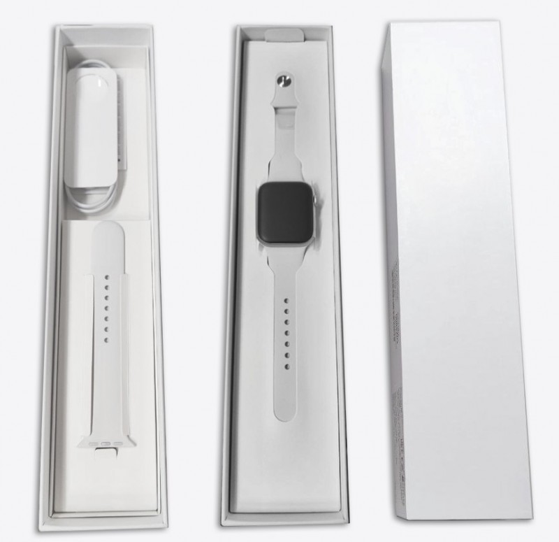 Apple Watch Series 6 44mm 2020 GPS Silver Aluminum Case Refurbished Like New Apple Watch Series 6 44mm 2020 GPS Silver Aluminum Case Refurbished Like New